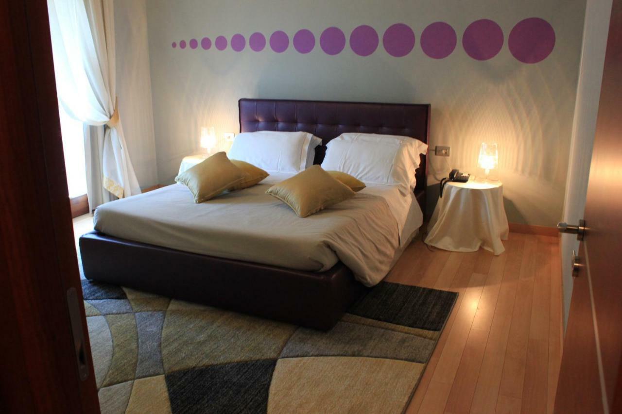 Il Castello Di Lovere Hotel Kültér fotó