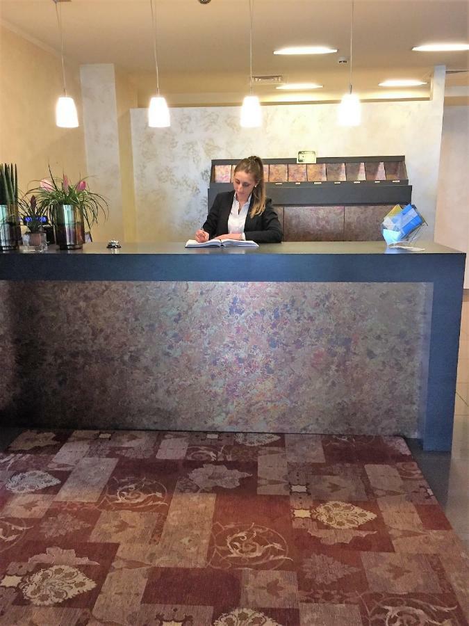 Il Castello Di Lovere Hotel Kültér fotó